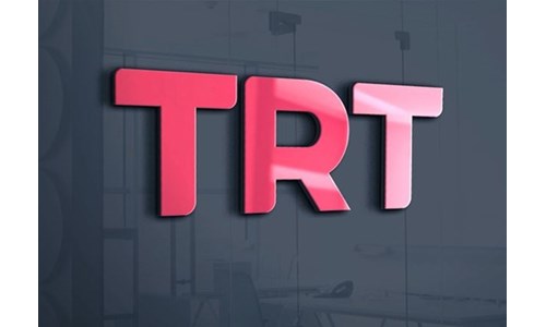 TRT ÖZÜR DİLEDİ VE HATALI SPİKERİNİ DÜNYA KUPASINDAN ÇEKTİ